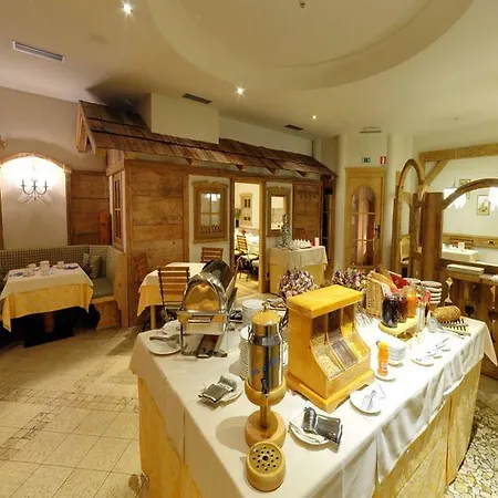 All'imperatore Hotel Madonna